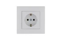 Розетка 1-м Karea RIZZ с заземл. бел. Makel 88001028