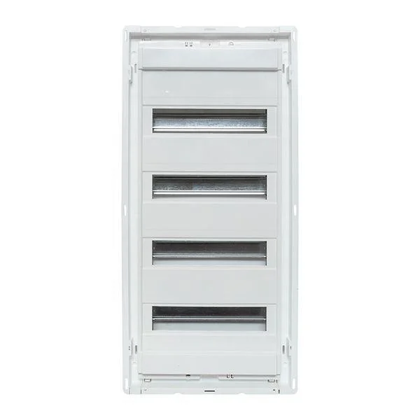 Щит силовой встраив. Nova 48мод. IP41 с пластик. дверью EKF nv-pb-pd-4