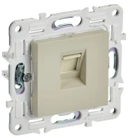 Розетка компьютерная RJ45 кат.6 SKANDY SK-K02B беж. IEK SK-K10-2-K10