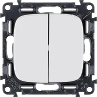 Выключатель 2-кл. СП Valena Allure 10А IP20 250В с лицев. панелью безвинтов. зажимы механизм бел. Leg 752705