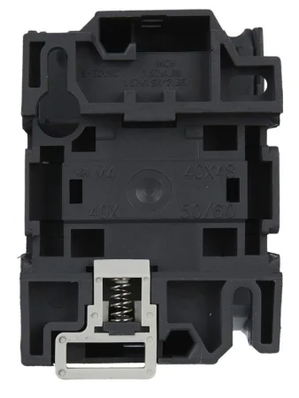 Контактор КМИ-23211 32А 230В/АС3 1НЗ IEK KKM21-032-230-01