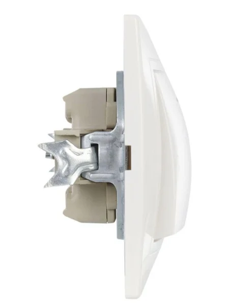 Выключатель 1-кл. СП Кварта 10А IP20 ВС10-1-1-КБ с индикацией бел. IEK EVK11-K01-10-DM