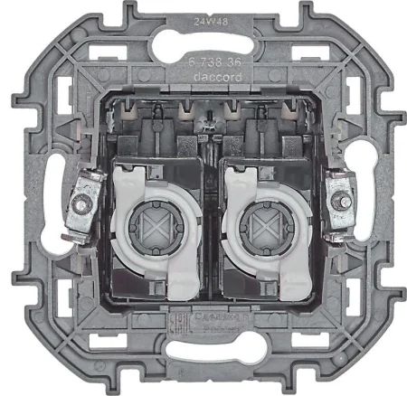 Розетка компьютерная 2-м Inspiria RJ45 кат.5E UTP сл. кость Leg 673836