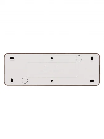 Розетка 4-х местная горизонтальная 2П+3 открытой установки IP20 16A с з/ш бук "Ладога" TDM