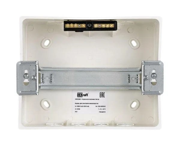 Корпус встраиваемый дв. 1 ряд 9 мод. IP41 ЩРВ-П пласт. прозр. DEKraft 31052DEK