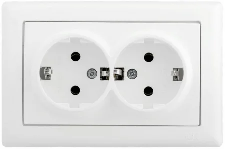 Розетка 2-м СП Bolero РС21-1-0-ББ 16А IP20 с заземл. бел. IEK ERB29-K01-16