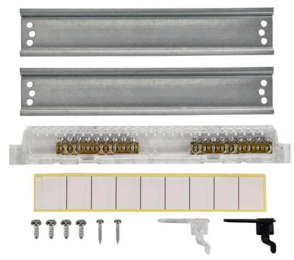 Корпус пластиковый ЩРВ-П-18 IP41 черн. прозр. дверь UNION Compact IEK UIC-KP12-V-18-41-K01