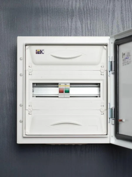 Лампа сигнальная ЛС-47 зел. IEK MLS10-230-K06