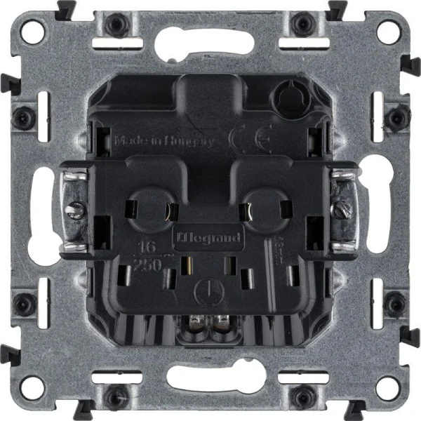 Розетка 1-м СП Valena Allure 16А IP2X 250В 2P+E безвинт. клеммы с лицев. панелью механизм алюм. Leg 753921