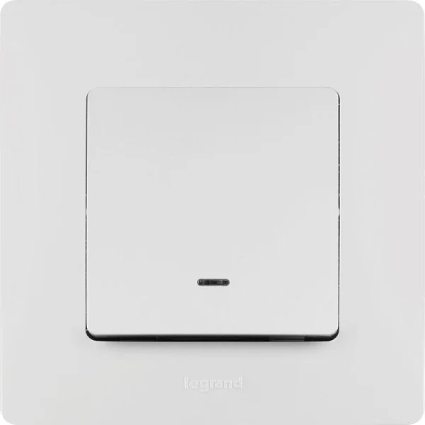 Выключатель 1-кл. СП Etika 10А IP20 250В 10AX с подсветкой/индикацией безвинтов. зажимы механизм бел. Leg 672203
