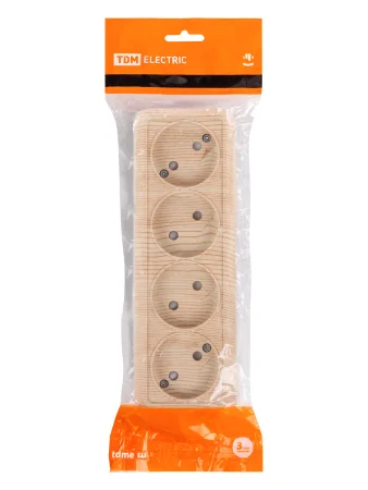 Розетка 4-х местная горизонтальная 2П открытой установки IP20 10A с з/ш сосна "Ладога" TDM