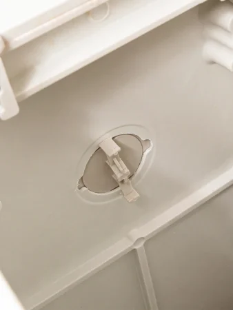 Шкаф с цоколем, полиэстер. ШЭ-01, GRP, IP54, IK10, от -50 до +70 °С, (600х1770х320) TDM