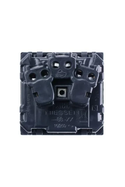 Механизм розетки Zenit 16А 250В с защ. крышкой защ. шторки с заземл. серебристый ABB 2CLA228810N1301
