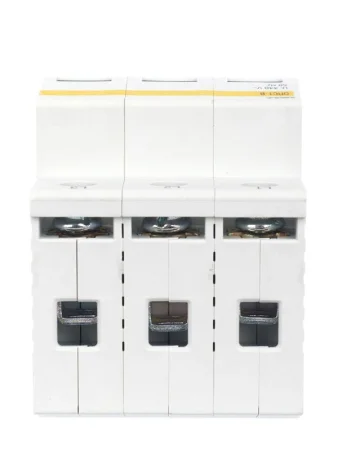 Ограничитель перенапряжения ОПС1-C 3P IEK MOP20-3-C