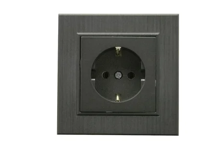 Розетка 1-м Karea LINE STAR с заземл. дым. металлик Makel 86050028