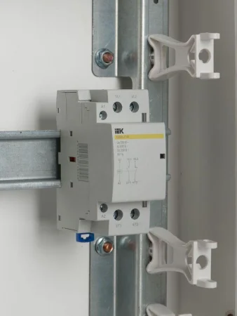 Контактор модульный КМ40-11М AC IEK MKK11-40-11