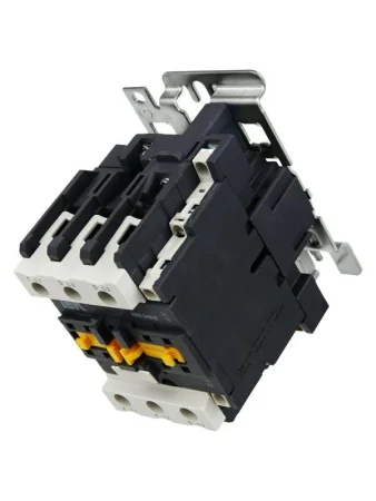 Контактор КМИ-34012 40А 400В/AC3 1HО;1H3 IEK KKM31-040-400-11