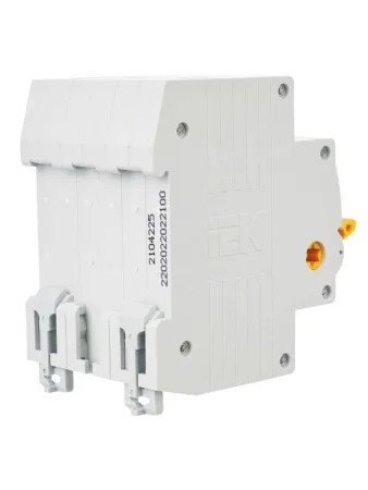 Выключатель нагрузки ВН-32 100А/3П IEK MNV10-3-100