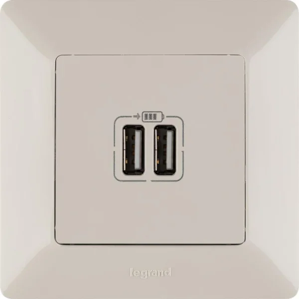 Розетка USB 2-м Valena Life 240В/5В 1500мА с лицев. панелью механизм сл. кость Leg 753512