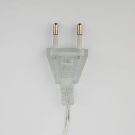 Гирлянда светодиодная "Айсикл" (бахрома) "Сосульки" 1.5х0.25м 10LED бел. 0.51Вт IP20 провод прозр. Neon-Night 303-068