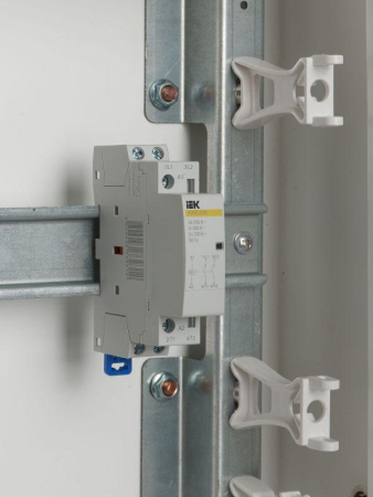 Контактор модульный КМ20-20М AC IEK MKK11-20-20