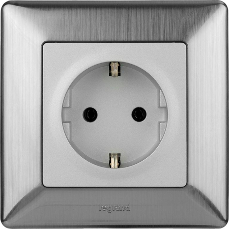 Механизм розетки 1-м СП Valena Life 16А IP2X 250В 2К+З с лиц. панелью безвинт. зажимы алюм. Leg 753621