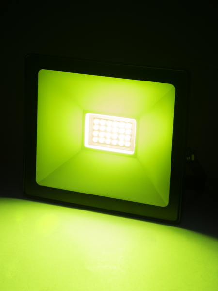 Прожектор светодиодный СДО-04-030Н-З (зелёный свет) 30 Вт, IP65, черный, Народный