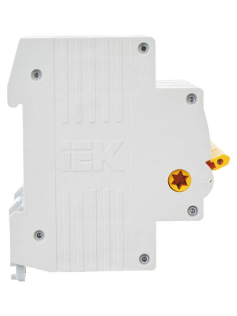 Выключатель нагрузки ВН-32 100А/3П IEK MNV10-3-100