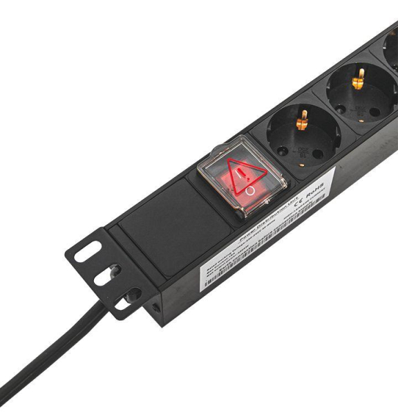Блок PDU TERACOM PRO 19дюйм 1U 16А/250В 8 роз. Schuko с выключат. шнур 2м 3х1.5кв.мм вилка Schuko корпус алюм. черн. EKF TRP-HPD-LS-16A-8SH-2MSH