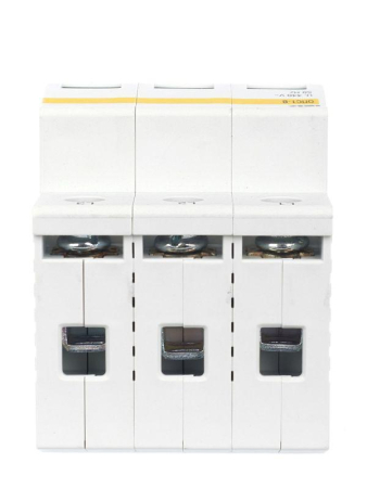 Ограничитель перенапряжения ОПС1-B 3P IEK MOP20-3-B